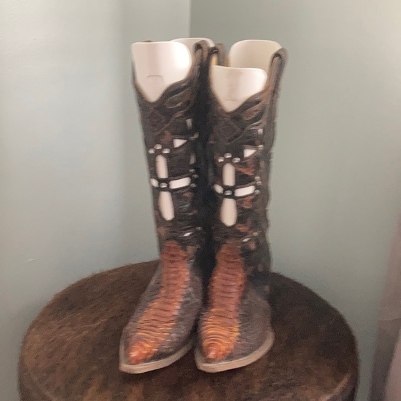 Corral | Shoes | Corral Python Cowgirl Boots | Poshmark